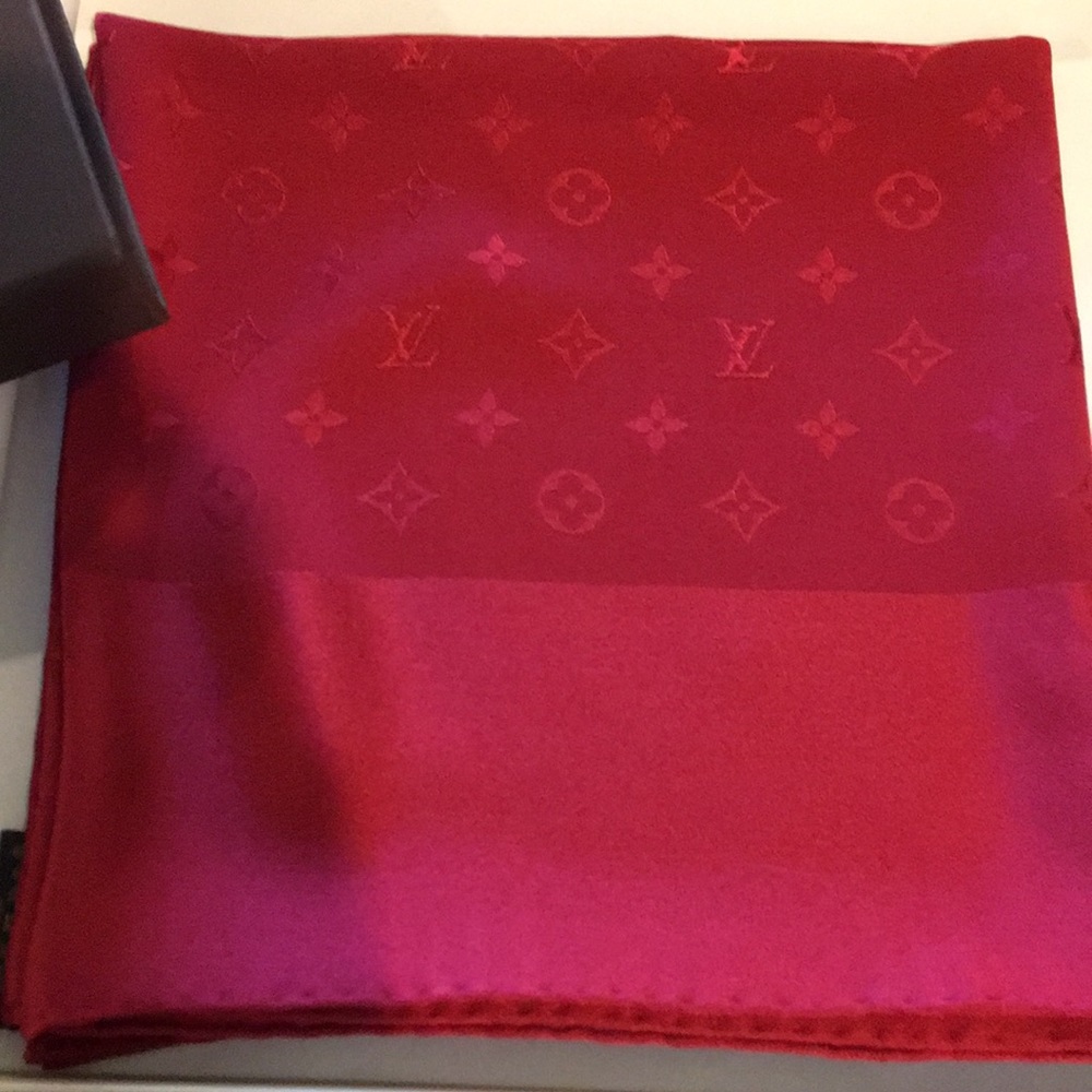 Louis Vuitton Square Scarf - Picture 2 of 2